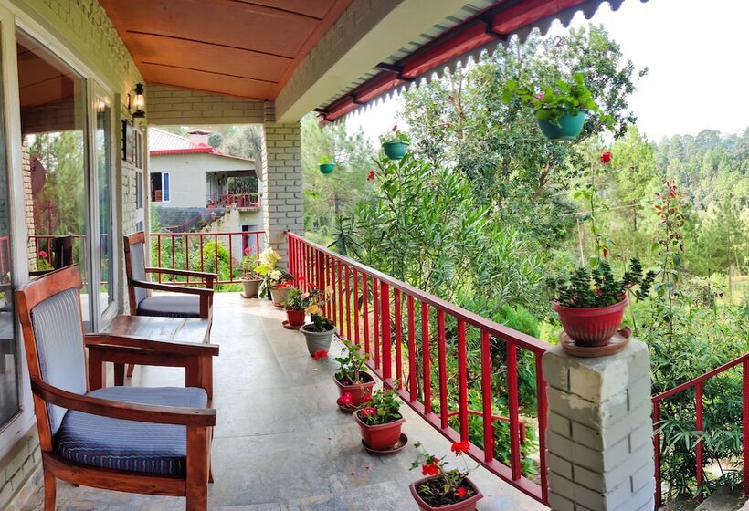 ホテル Majkhali Woods, Ranikhet, By Himalayan Eco Lodges