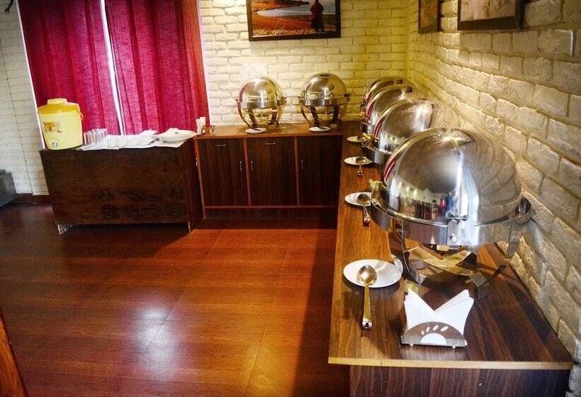 ホテル Majkhali Woods, Ranikhet, By Himalayan Eco Lodges