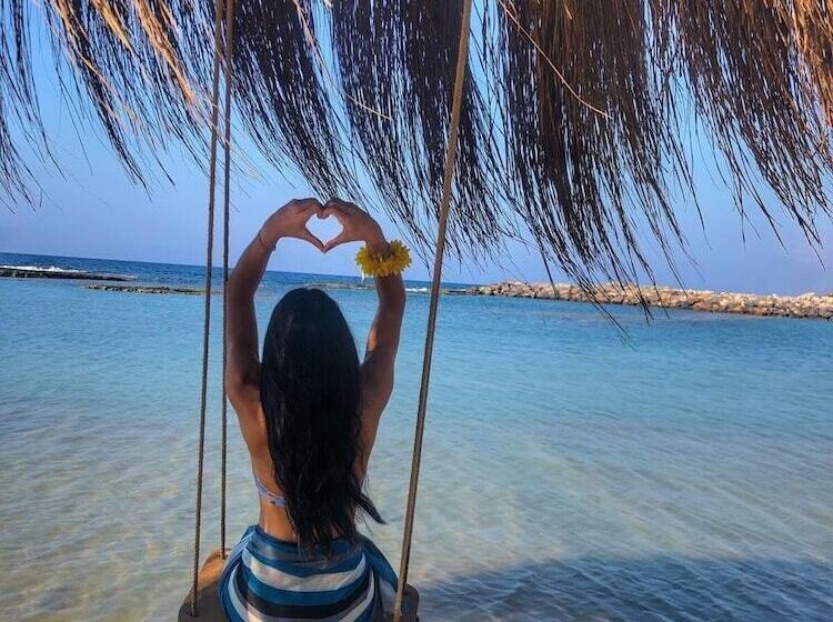 בית מלון כפרי Maldive Holiday Resort