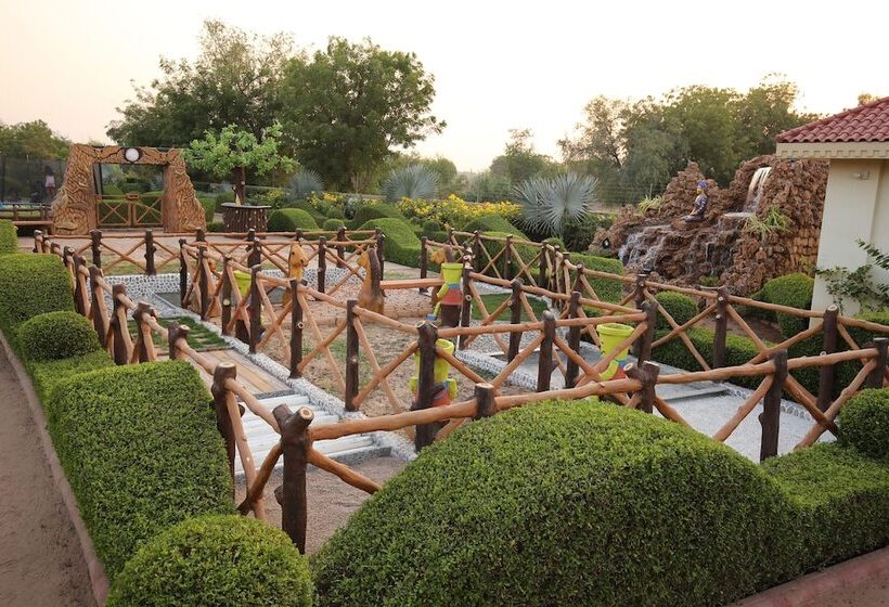 בית מלון כפרי Neonz Resort & Club