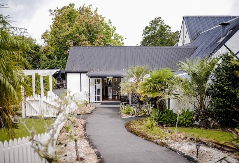 בית מלון כפרי Northridge Golf Resort