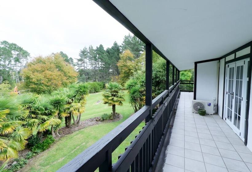 בית מלון כפרי Northridge Golf Resort