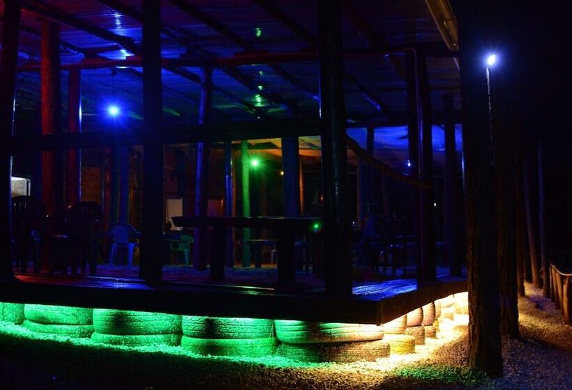 هتل Nyungu Yamawe Forest Park