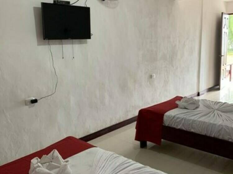 ホテル Ocean View Cahuita