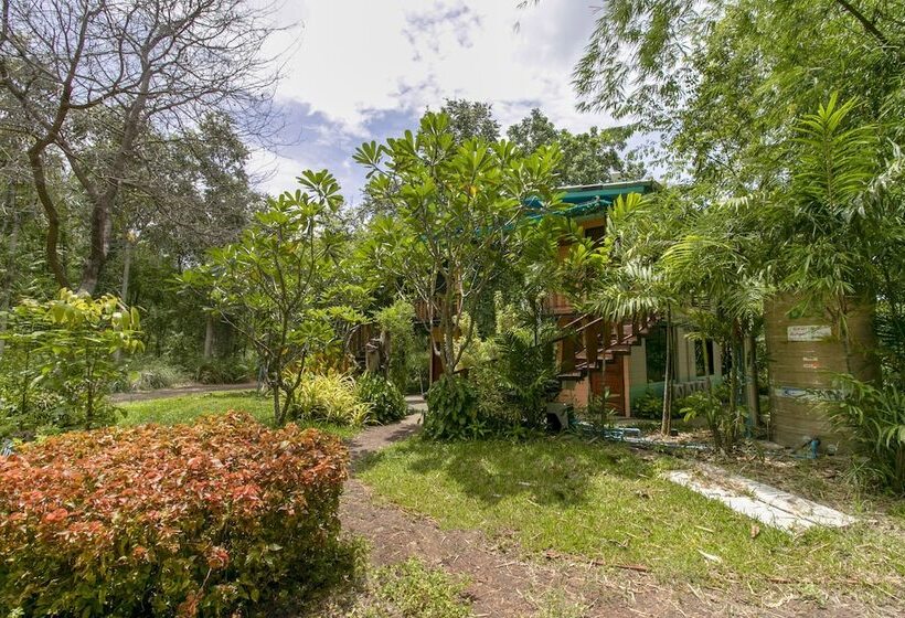 בית מלון כפרי Oyo 1140 Piyapruk Resort Khaoyai