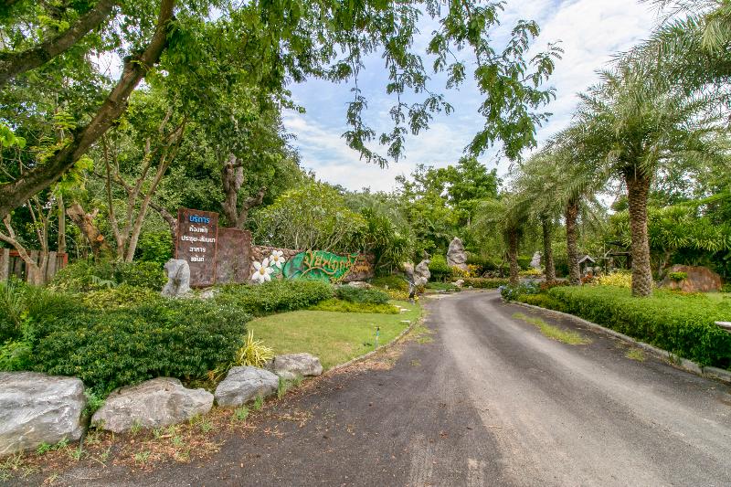 בית מלון כפרי Oyo 1140 Piyapruk Resort Khaoyai