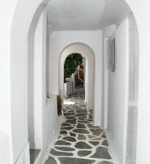 בית מלון כפרי Paolas τown Boutique