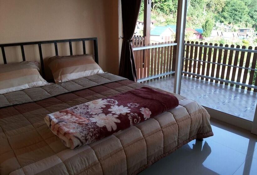 Отель Phucheefah Yodmanee Resort