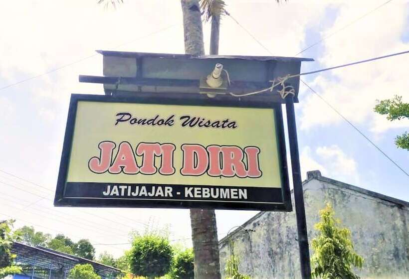 בית מלון כפרי Pondok Wisata Jati Diri Jatijajar Syariah