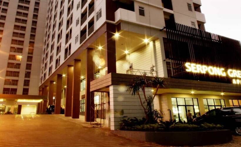 ホテル Quade Stay At Serpong Greenview