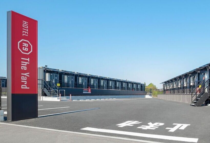 בית מלון כפרי R9 The Yard Ami