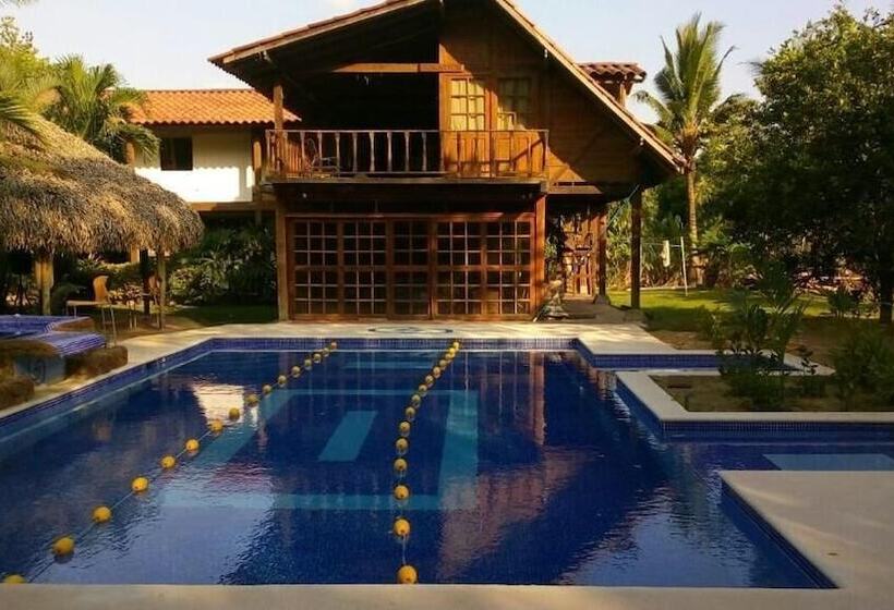 فندق Rancho Alegre