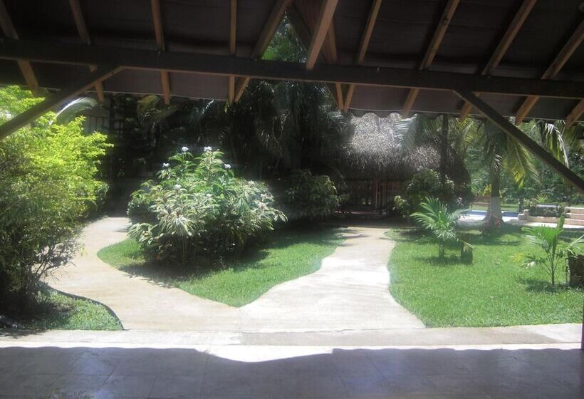 فندق Rancho Alegre