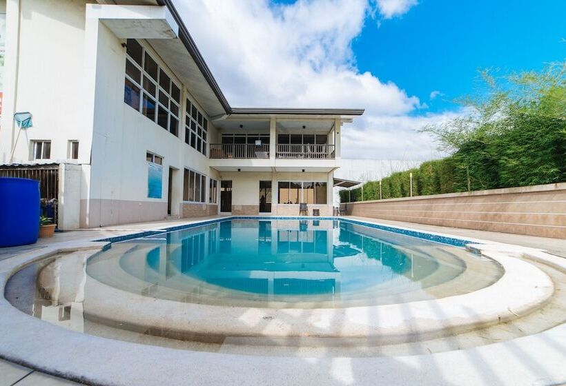 هتل Reddoorz Plus Near Ck Square Cainta