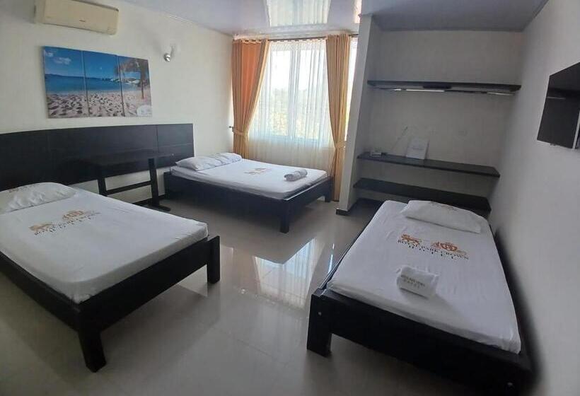 Отель Royalpark