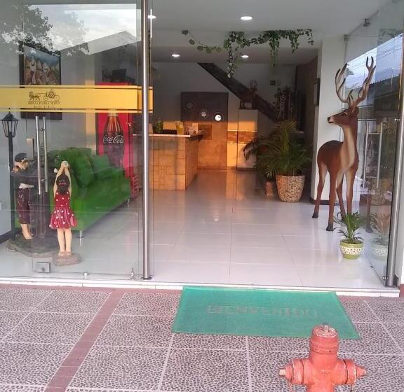 Отель Royalpark