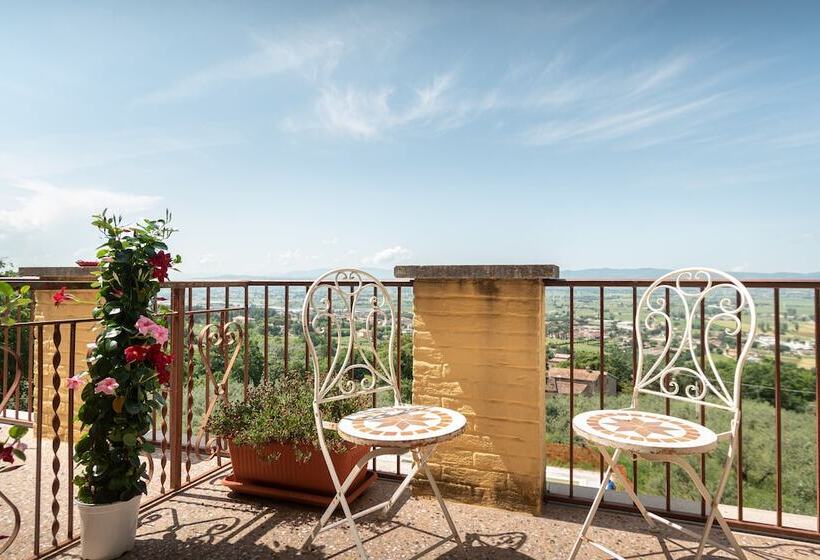 هتل روستایی Villa Val D Olivi