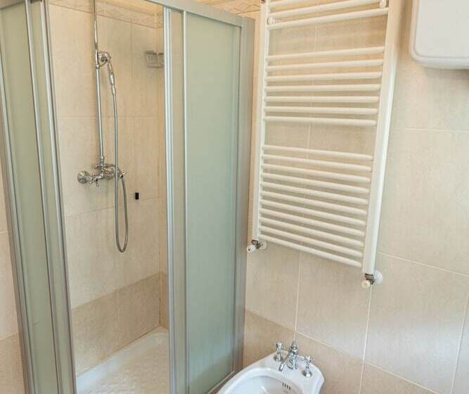 هتل روستایی Villa Val D Olivi