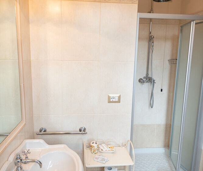 هتل روستایی Villa Val D Olivi