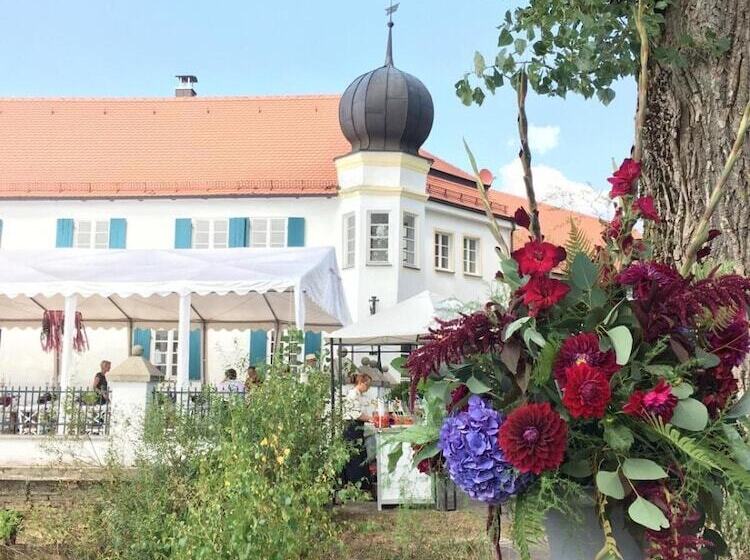 בית מלון כפרי Schloss Otting