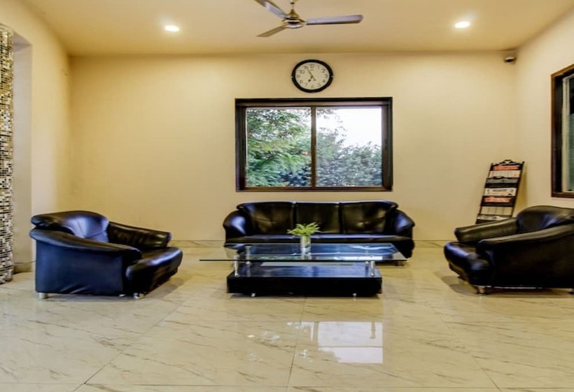 בית מלון כפרי Shahu And Sai Shahu