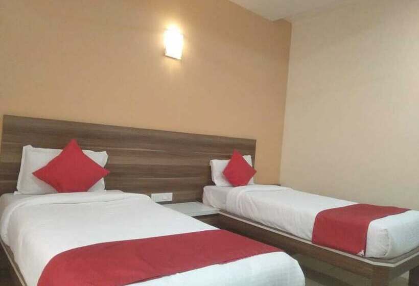 בית מלון כפרי Shahu And Sai Shahu