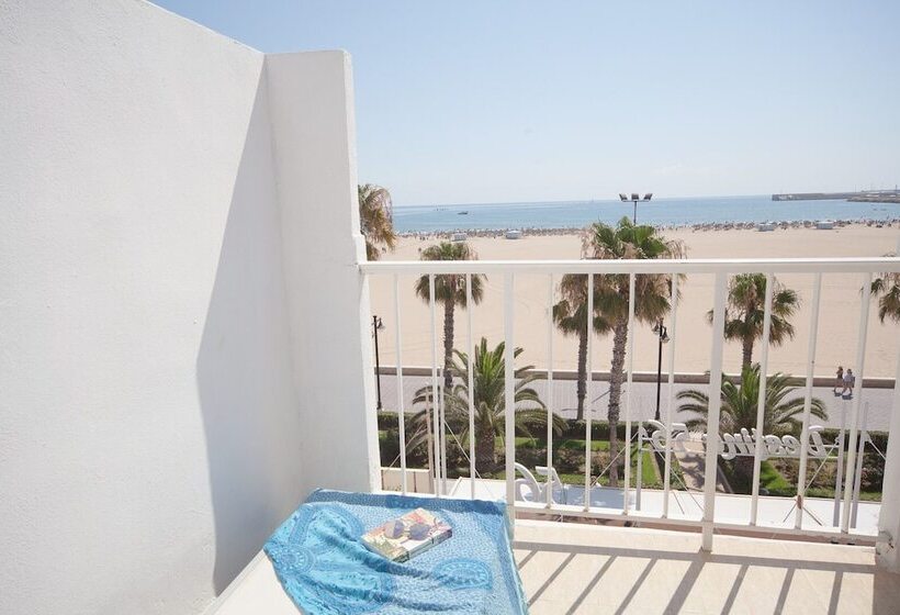 فندق Sol Playa Suites