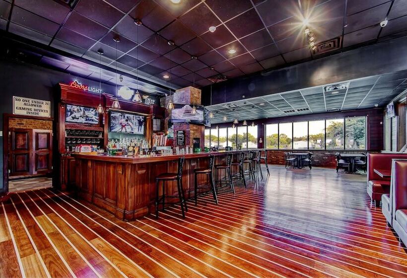 호텔 Southern Breeze Lodge