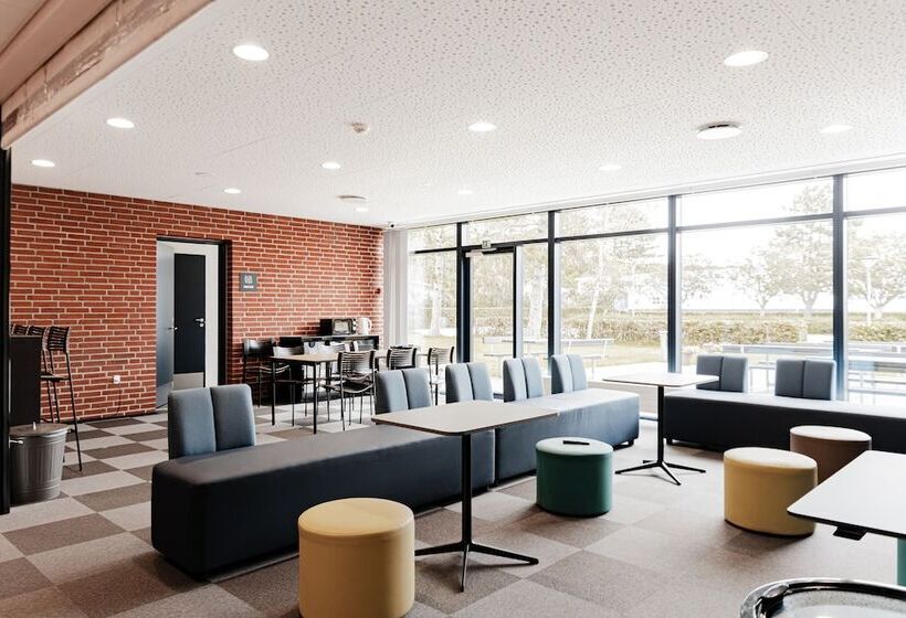 فندق Sportium Sportel