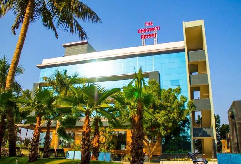 בית מלון כפרי The Bhagwati Resort