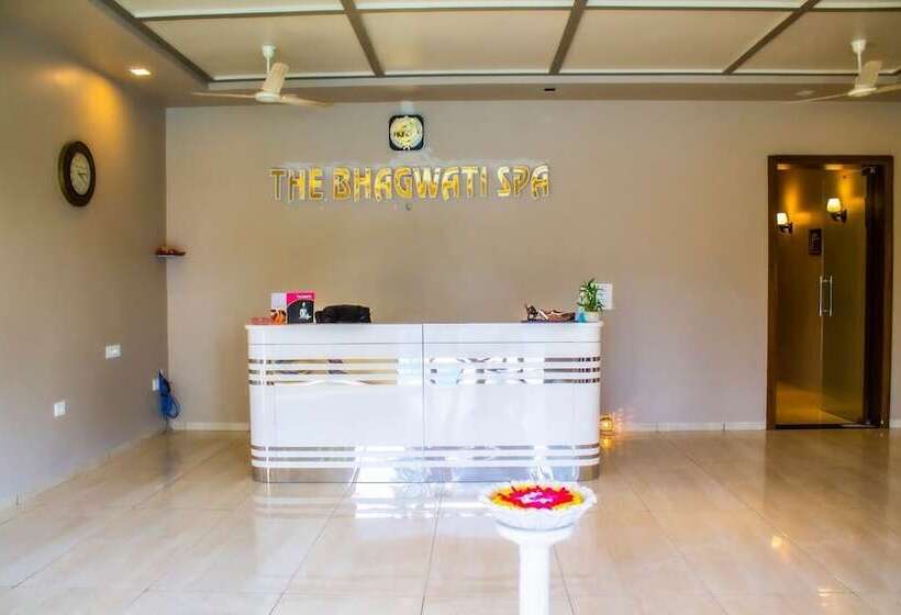 בית מלון כפרי The Bhagwati Resort