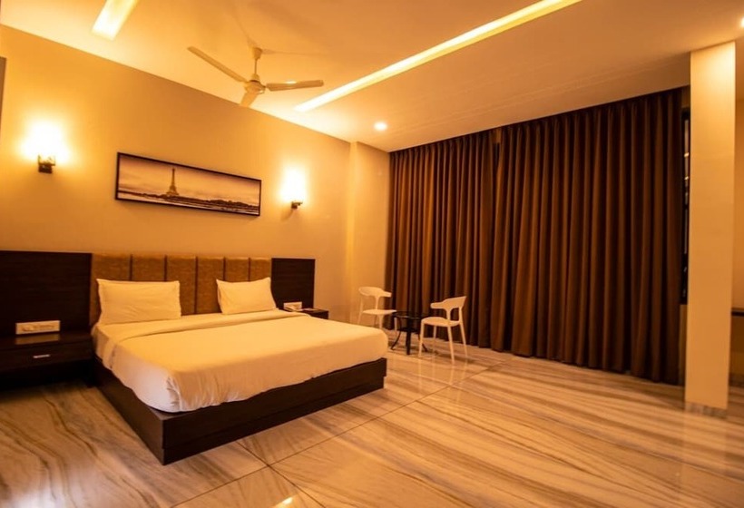 בית מלון כפרי The Bhagwati Resort