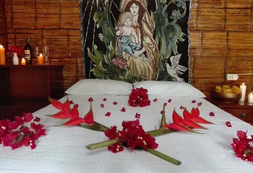 فندق Tropical Biohostel By Rotamundos