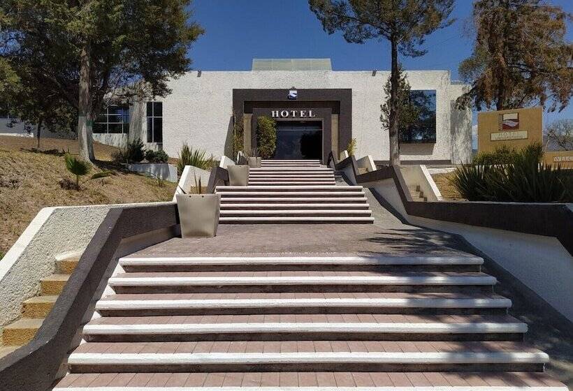 فندق Universitario Uaeh