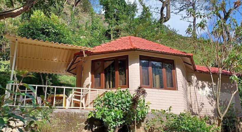 ホテル Vedant Valley Resort, Kund