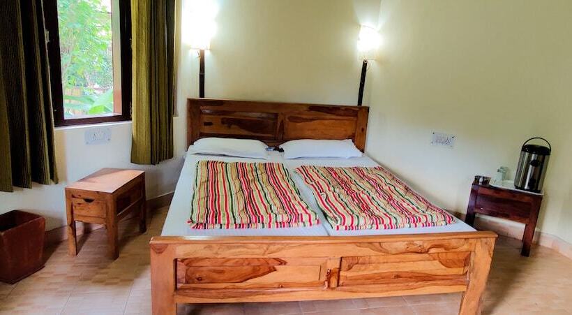 ホテル Vedant Valley Resort, Kund