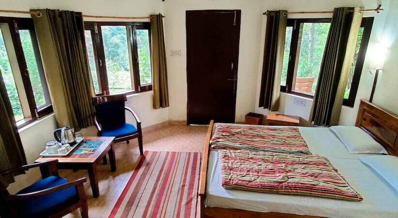 ホテル Vedant Valley Resort, Kund