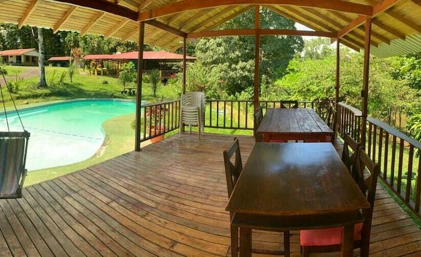 فندق Villa Rodeo Lodge