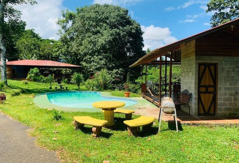 فندق Villa Rodeo Lodge