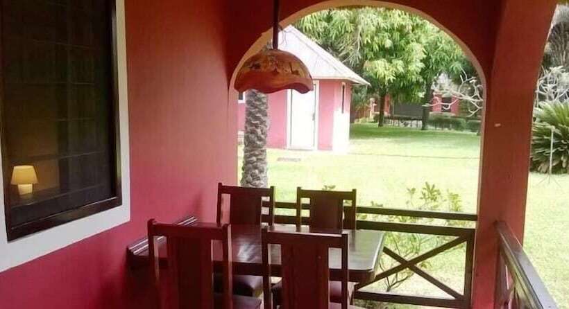 هتل White Horse Residence