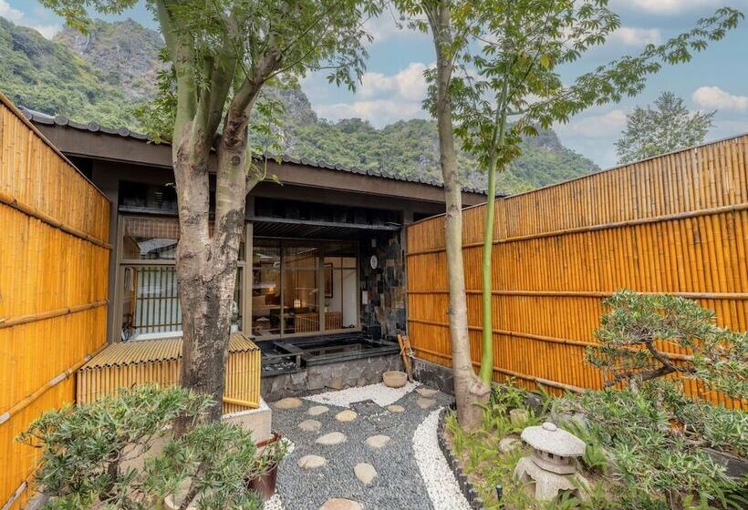 هتل Yoko Onsen Quang Hanh