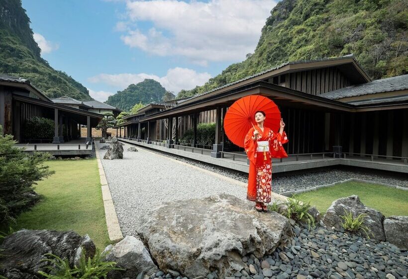هتل Yoko Onsen Quang Hanh