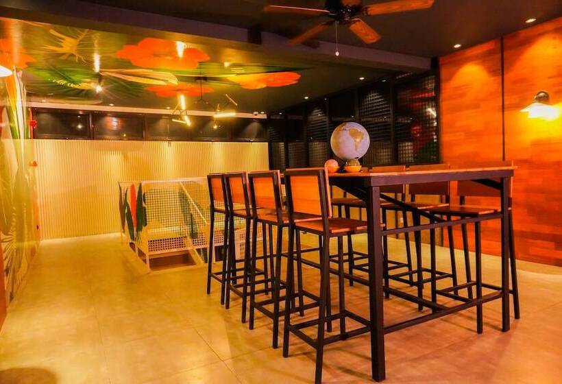 فندق صغير Kommons By Kamino