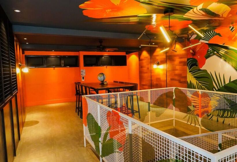 فندق صغير Kommons By Kamino