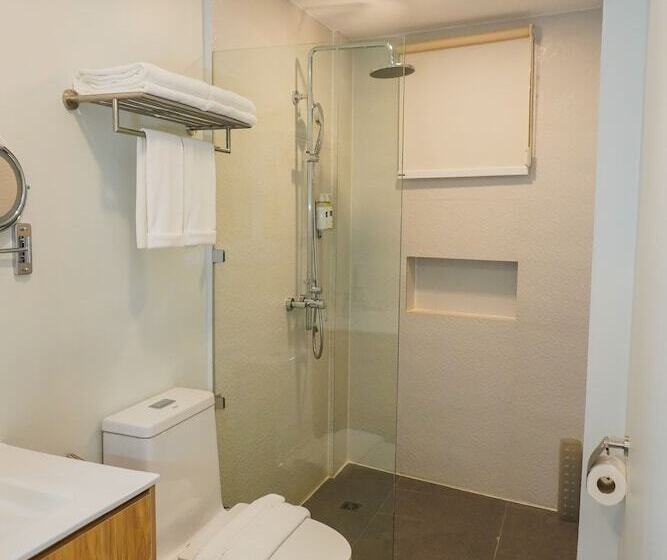 فندق صغير Kommons By Kamino