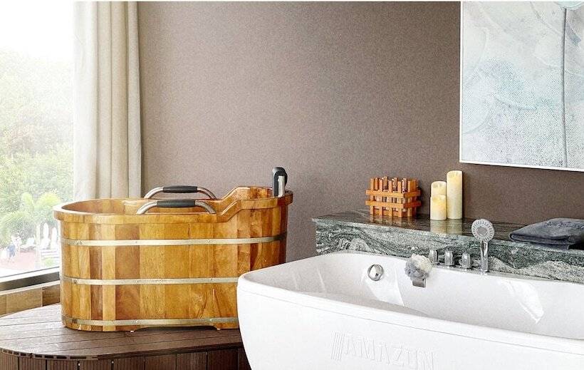 Long Thuan Hotel & Resort