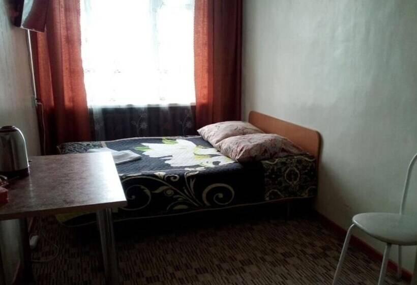 Maxrooms Zdvinsk Sibiria   Hostel