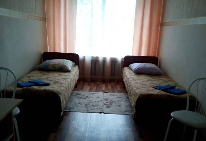 Maxrooms Zdvinsk Sibiria   Hostel