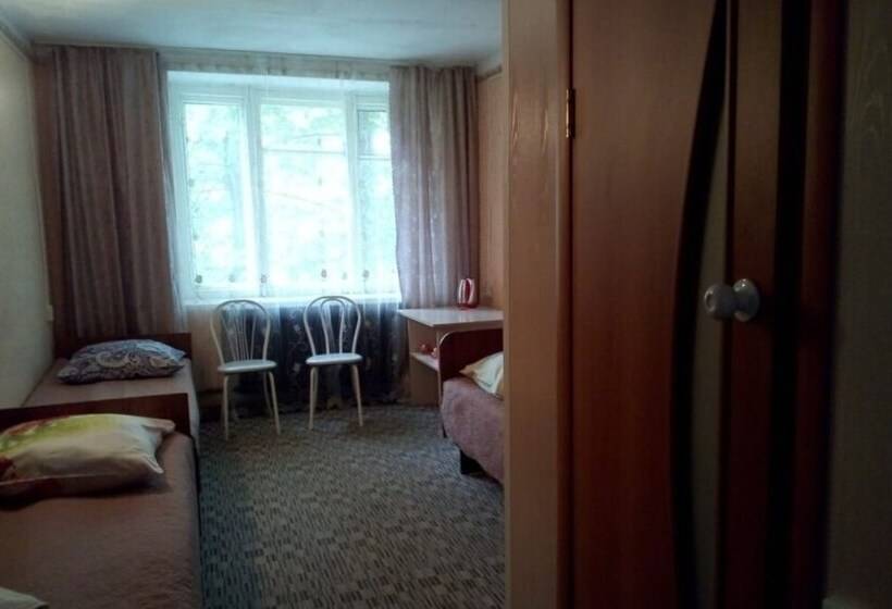 Maxrooms Zdvinsk Sibiria   Hostel