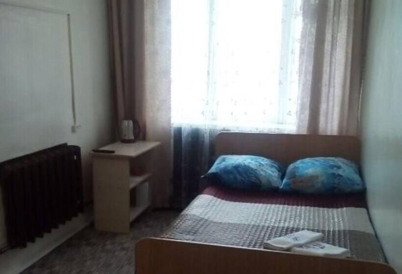 Maxrooms Zdvinsk Sibiria   Hostel